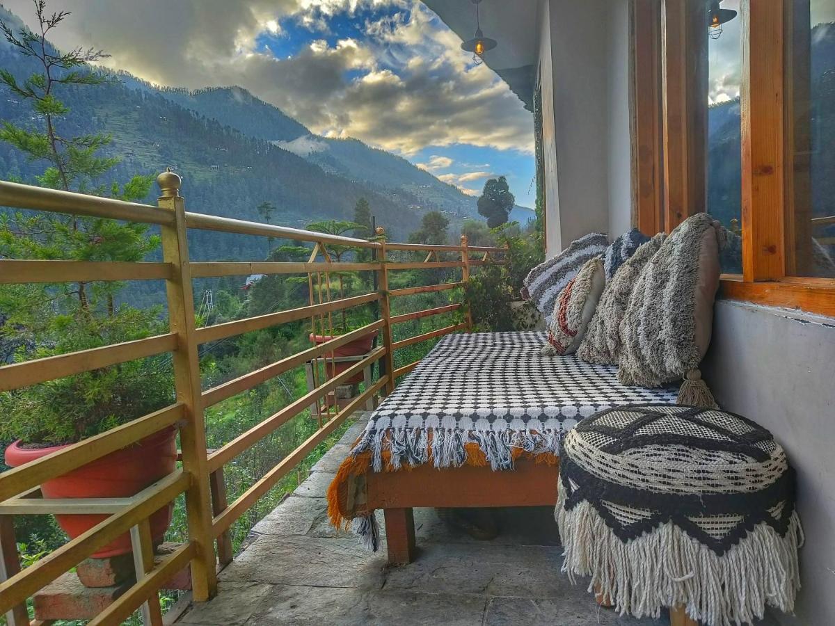 Incredible Guest House Jibhi Екстериор снимка