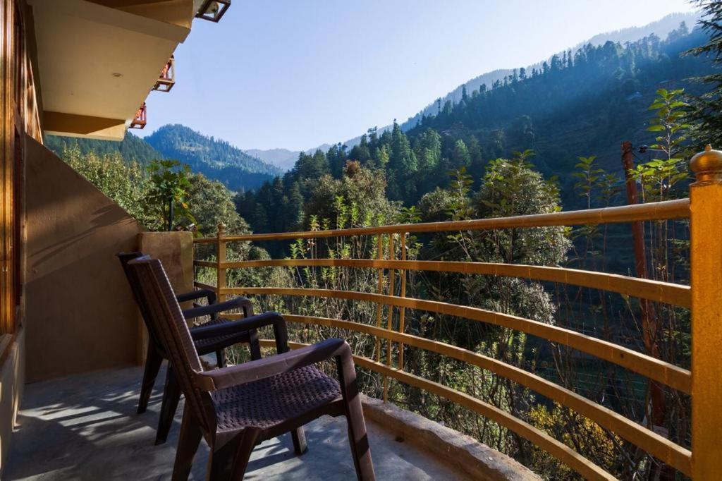 Incredible Guest House Jibhi Екстериор снимка